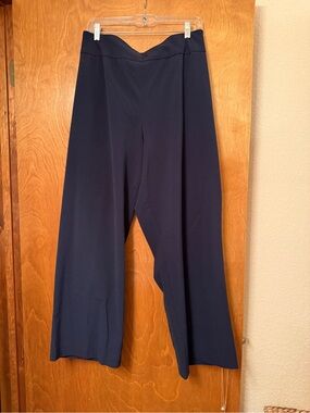 Roz & Ali Navy Wide Leg Pants